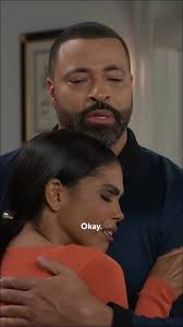 Gina Lloyd KnixtixMemes