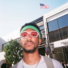 GleeStyle 🖖🏾 ⁣ ⁣ 📸: @stellacasino ⁣ ⁣ #OMGitsBACHI #HOT #HeadBands