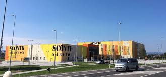 Podpisom tejto zm!uvy kœpujúcž ootvrdzujey že mal možnosf sa so znenim týchto obchodných podmienck zoznámit' a súh{así s ninii: Slumberland Sk