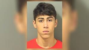 Cưỡng hiếp xong, hung thủ xin giúp việc nhà cho nạn nhân để “bù đắp”