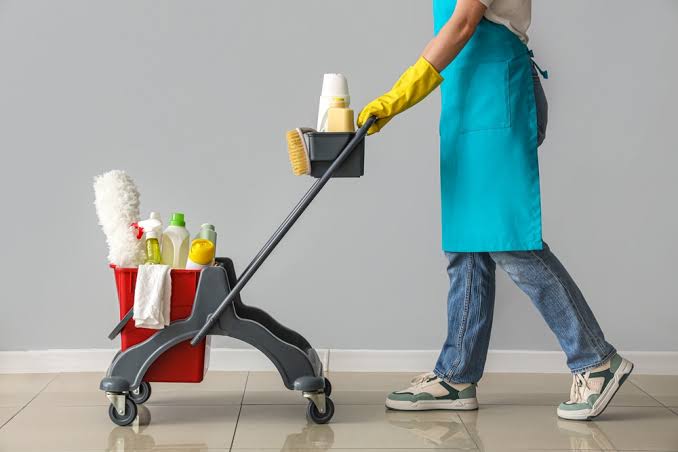 What's included in a standard house cleaning service