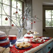Christmas Party Ideas Christmas Party Decorations To Get The Party Going Christmas Kitchen Decor Kitchen Table Decor Christmas Kitchen