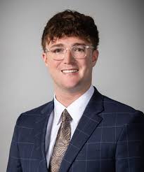 Commercial Litigation Attorney