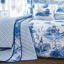 Black And White Duvet Cover Uk Chinoiserie Bedspread White Bedspreads Blue Bedding Sets Blue White Decor