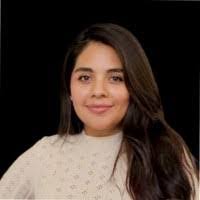 Araceli Arzate's Instagram, Twitter & Facebook