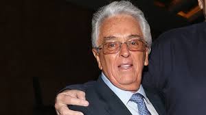 Fallece el hermano de Justino Compeán