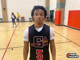 Tyzai Smith, Gilbert