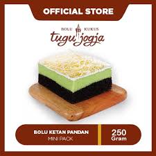 Bolu mini panggang (snack maker elektrik) telur • gula pasir (sesuai selera) • sp • tepung terigu • santan (santan kara 65ml + 35 ml air matang) • margarin yang dilelehkan • vanili • baking soda (bisa di skip) Harga Bolu Pandan Terbaik Roti Kue Makanan Minuman Juli 2021 Shopee Indonesia