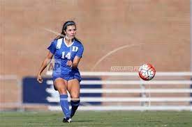 In The Picture Duke S Mary Love Taylor The Duke University Blue Devils Played The Fresno State Bulldogs At Fetzer Field Womens Soccer Soccer Duke University