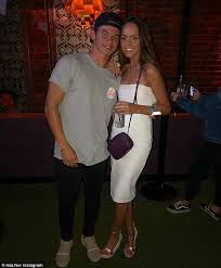 Her birth sign is capricorn and her life path number is 8. Brendon Fevola S Daughter Mia And Rising Star Daniel Rioli Become One Of Afl S Hottest New Couples Express Digest