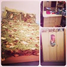 للبيع غرفة نوم سرير نفر ونص تسريحه كبت ثلاث ابواب ماترس بحالة ممتازة السعر 70 Bd Home Decor Decor Bed