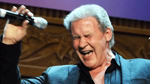 Dal 2009 inoltre, la manifestazione estiva è trasmessa anche in chiaro su tv4, una rete privata svedese. Ireland Johnny Logan Spokesperson At The Free European Song Contest 2021 Eurovoix World