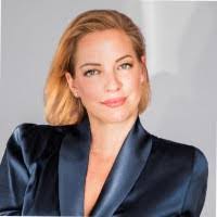 Janine Busch's Instagram, Twitter & Facebook