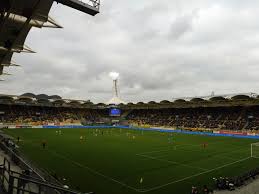 Supporters van roda jc hebben de hoofdingang van het parkstad limburg stadion geblokkeerd met afzetlint en lieten op spandoeken een boodschap achter voor mauricio garcia de la vega. Sportplatzhanger Roda Jc Kerkrade Pec Zwolle 2 1