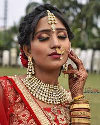 Heena khan Makeup Artist Services, Review and Info