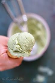 Une solution pour des glaces et des sorbets moelleux les différentes sorbetières lexique des termes culinaires liés à la préparation des glaces matériel nécessaire, de la conception au service Glace A La Pistache Sans Sorbetiere Avec Images Recette Glace Glace Maison Sans Sorbetiere
