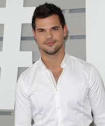 Taylor lautner clips taylor lautner popularity 3. Taylor Lautner Now And Then