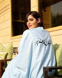 شاركت الفنانة رؤى الصبان بأول مسلسل تلفزيوني وكان هذا المسلسل هو المؤثر الكبير والجيد في إقناع جماهيرها بموهبتها وقدرتها على التمثيل، حيث أن هذا الفعل حفزها على التقدم بمهنة التمثيل. Ø±Ø¤Ù‰ Ø§Ù„ØµØ¨Ø§Ù† Ø­Ø¶Ø±ØªÙ„ÙƒÙ… Ù„ÙˆÙƒØ§Øª Ø¬Ø¯ÙŠØ¯Ø© Ù…ÙˆØ±Ø¯Ø© ÙˆØ§Ù‚Ù…Ø´ØªÙ‡Ø§ Ø®ÙÙŠÙØ© Facebook