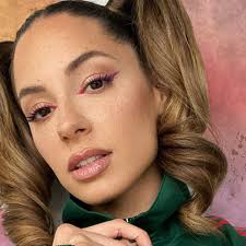 Sara Jo objavljuje album prvenac ove godine