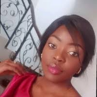 1200+ "Queen Queen" profiles