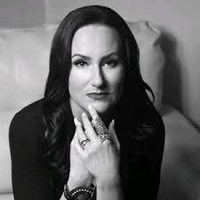 Sarah Higginbotham, Jon Phillips earn SAU's Auburn Smith Award