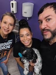 Last night was a beautiful celebration of @thehubhouston's 10th year of  service to Houston's neurodiverse community. Congratulations and bravo to  The HUB