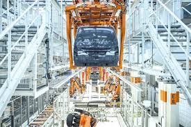 2021 volkswagen atlas is here already and the biggest vw gets a refresh. Werksurlaub Vw 2021 Umbauarbeiten Fordern Effizienz Im Vw Werk Hannover Stocken Lambcenter