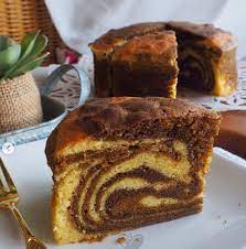 Campur tepung terigu, maizena dan susu bubuk, ayak 3. Cara Membuat Resep Marble Butter Cake