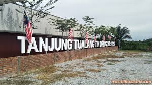 铁船博物馆 muzium kapal korek bijih timah 13 km. Singgah Santai Lokasi Kapal Korek No 5 Tg Tualang