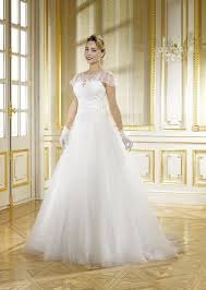 Maybe you would like to learn more about one of these? Pin En Brautkleid