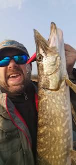 MHL Pike Fishing group