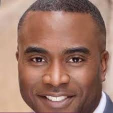 Best Speakers for Hire in St Louis, MO (with Reviews)