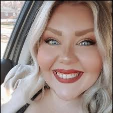 Jessica Byerly's Instagram, Twitter & Facebook