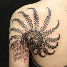 Oh Now That Is Calling My Name Fern Tattoo Tattoos Botanical Tattoo