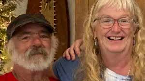 Lisa Laplume's Instagram, Twitter & Facebook