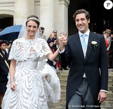 Succombez aux iconiques fragrances de la maison artisan parfumeur. Mariage Du Prince Napoleon Et Olympia Robe Audacieuse Et Tendre Complicite Purepeople