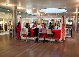 Shoppi tivoli in strehlener straße 12, spreitenbach in der kategorie einkaufszentren hat am donnerstag 11 stunden geöffnet und öffnet normalerweise um 09:00 und schließt um 20:00. Neu Glossy Island Nailbar Eroffnet Im Shoppi Tivoli Spreitenbach Deutscher Pressestern