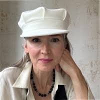 Kathy Scully's Instagram, Twitter & Facebook