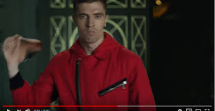 Krzysztof piątek wziął ślub 8 miesięcy temu. Krzysztof Piatek Gwiazda Netflixa Reklamuje Dom Z Papieru