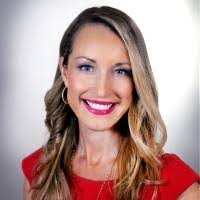 Kylie Capps's Instagram, Twitter & Facebook