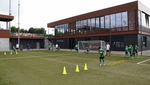 Most wore the protective gear as they entered the stadium on thursday as well. 120 Children Wore The Ludogorets Official Outfit Efdn