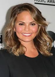 Curtain bangs are a great way to make your forehead smaller. 35 Best Hairstyles For Small Forehead Face Female