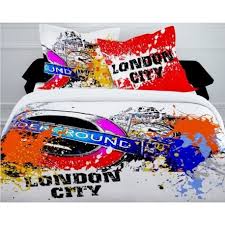Là encore, les références se multiplient. Housse De Couette 220x240 Cm Parure De Lit London City Kolorados