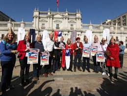 El expresidente de bancoestado y precandidato presidencial. La Historia Del Humilde Ministro Que En Crisis Subio Bonos