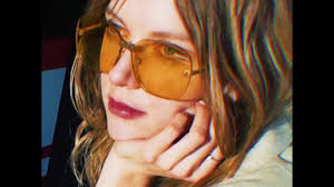 Die charismatische Newcomerin Ava Vegas veröffentlicht am 13.11.2020 ihr  selbstbetiteltes Debüt-Album