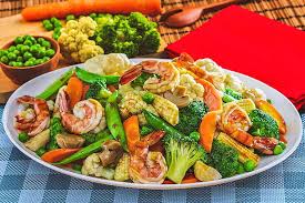 Langkah terakhir, masukkan larutan maizena sedikit demi sedikit hingga. Menu Buka Puasa Ke 1 Resep Capcay Dan Rolade Ayam Yang Simple Nusa Daily