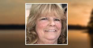 Mary Mangrum's Instagram, Twitter & Facebook