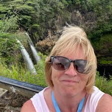 Just wondering if people prefer ship tours or venturing out