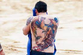 How many tattoos does ben affleck have? An Interview With A Tattoo Artist About Ben Affleck S Massive Back Tattoo
