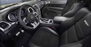 2012 Jeep Grand Cherokee Srt8 Earns One Of Winding Road S Best Car Of The Year Awards The Jeep Blog Jeep Grand Cherokee Jeep Srt8 Grand Cherokee Srt8